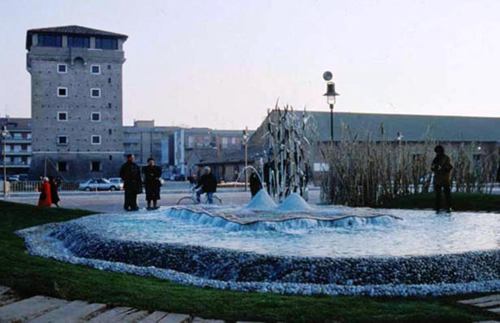 קרביה Hotel Zani מראה חיצוני תמונה